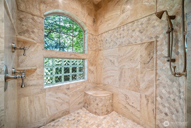 19609 NE 35th Court, Ridgefield, WA 98642