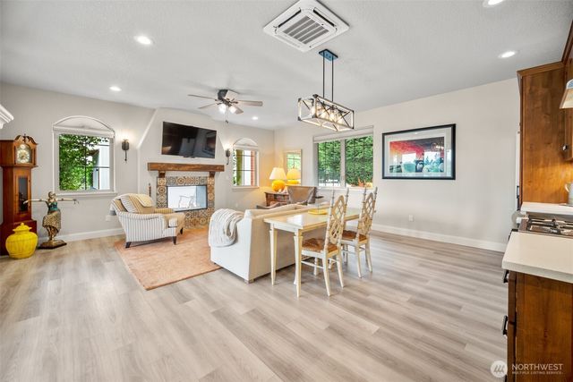 19609 NE 35th Court, Ridgefield, WA 98642