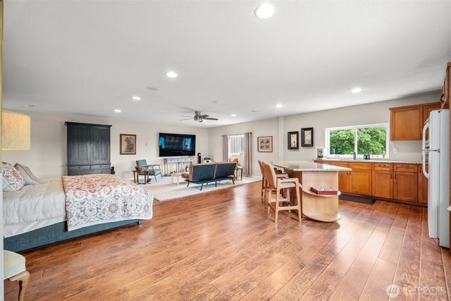 19609 NE 35th Court, Ridgefield, WA 98642