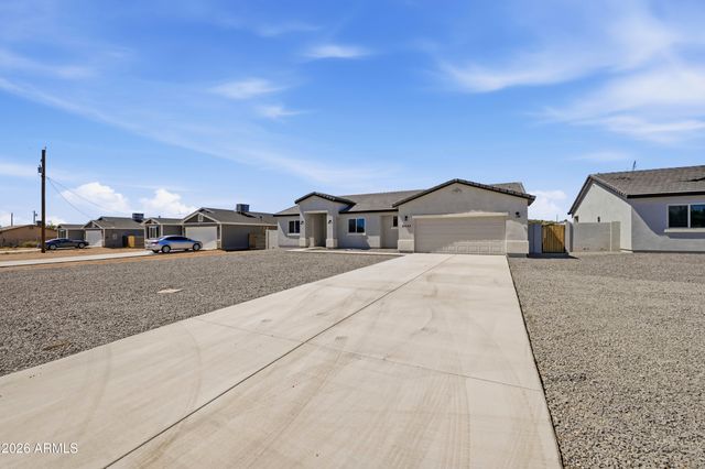 9642 E BOISE Street, Mesa, AZ 85207