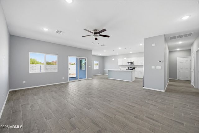 9642 E BOISE Street, Mesa, AZ 85207