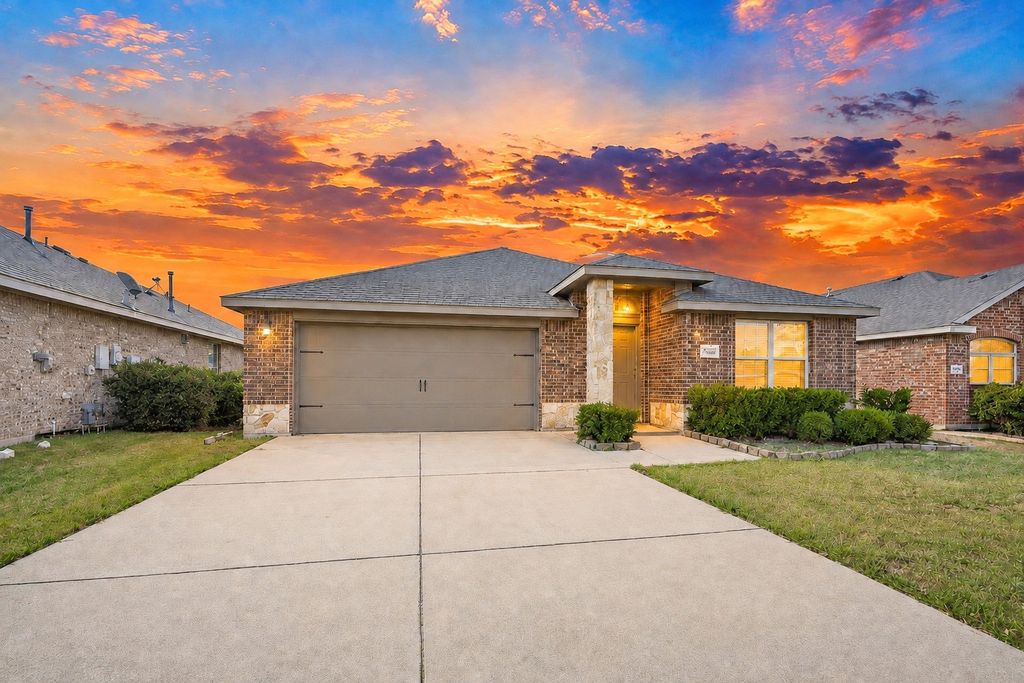 1218 River Oak Lane, Royse City, TX 75189