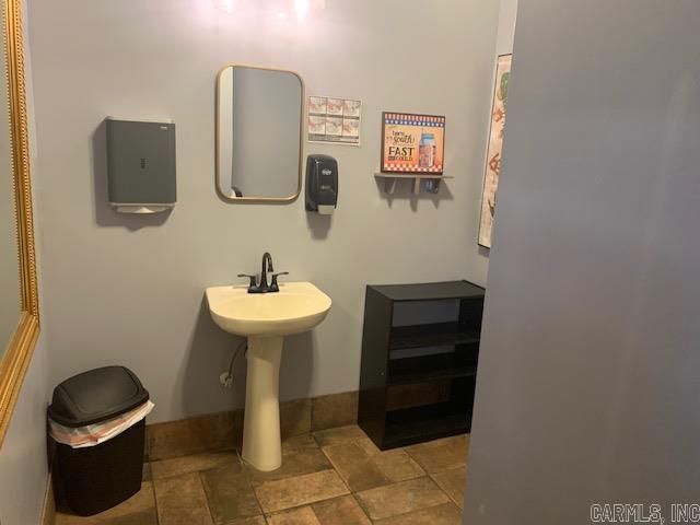 107 E Broadway Street, Pocahontas, AR 72455