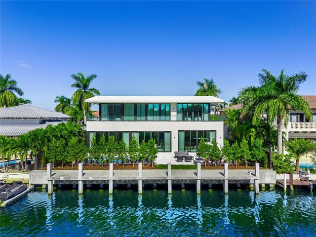 2950 NE 164th Street, North Miami Beach, FL 33160