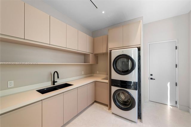 2950 NE 164th Street, North Miami Beach, FL 33160