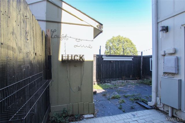 2033 HAZEL HEDGE Lane, Montgomery, AL 36106