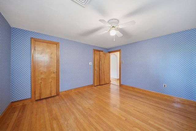19 Daley Ave, Methuen, MA 01844