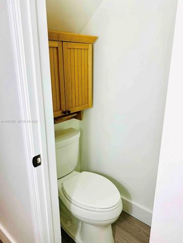 821 SW 2nd St 6, Miami, FL 33130