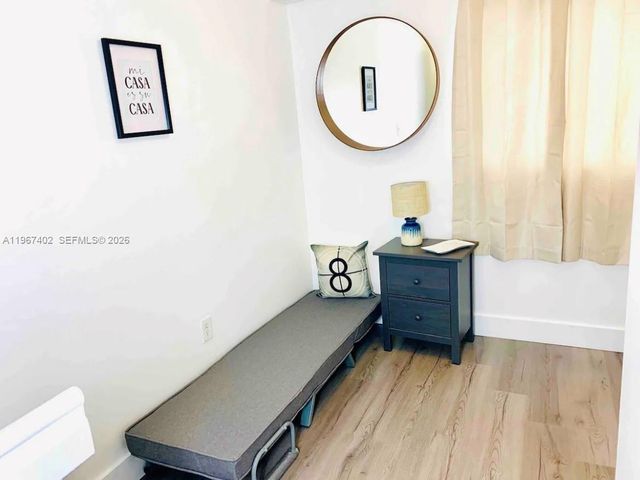 821 SW 2nd St 6, Miami, FL 33130