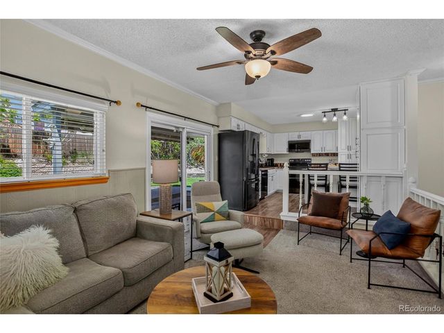 6937 Pierce St, Arvada, CO 80003