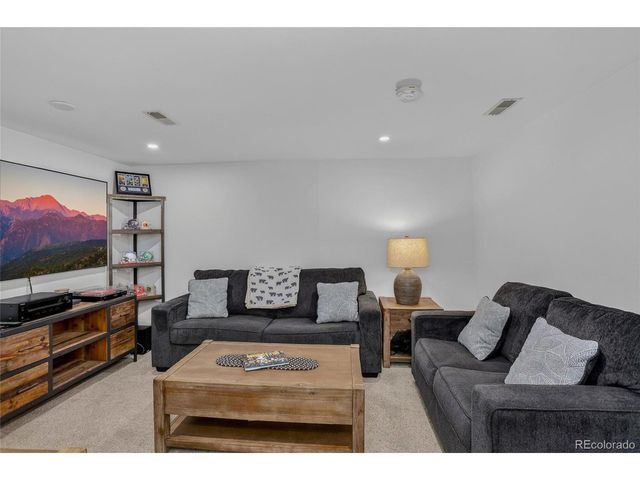 6937 Pierce St, Arvada, CO 80003