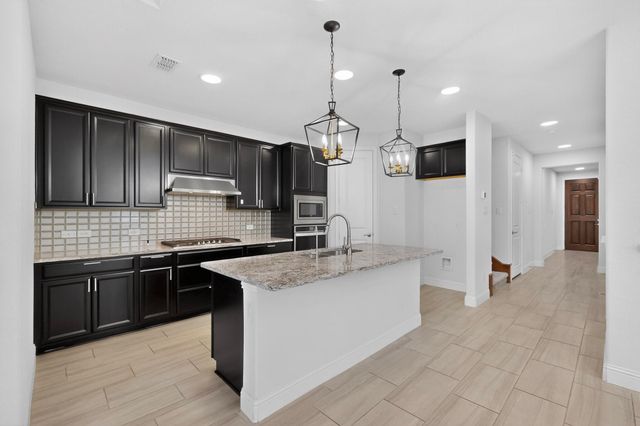 7213 Bronco Bluff, Sachse, TX 75048