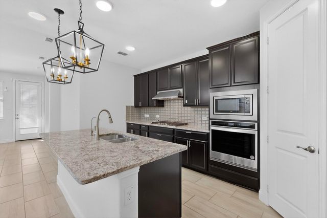 7213 Bronco Bluff, Sachse, TX 75048