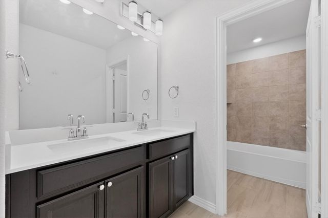 7213 Bronco Bluff, Sachse, TX 75048