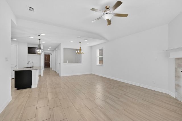 7213 Bronco Bluff, Sachse, TX 75048