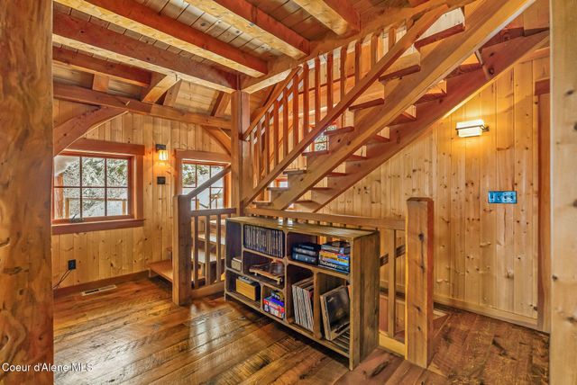 2222 Hidden Valley RD, Sandpoint, ID 83864