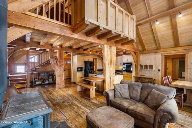 2222 Hidden Valley RD, Sandpoint, ID 83864