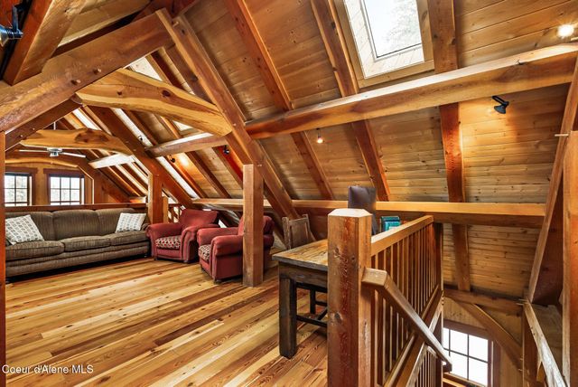 2222 Hidden Valley RD, Sandpoint, ID 83864