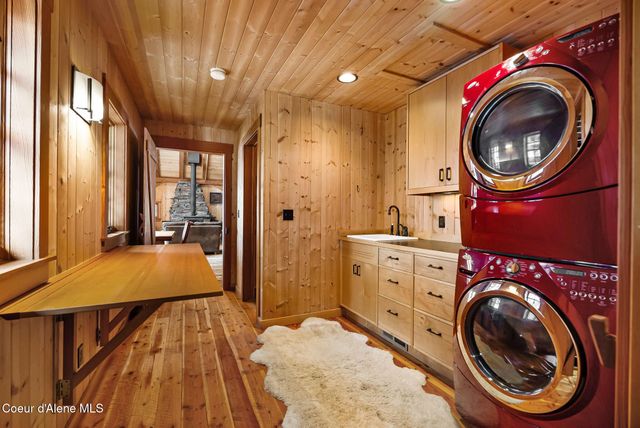 2222 Hidden Valley RD, Sandpoint, ID 83864