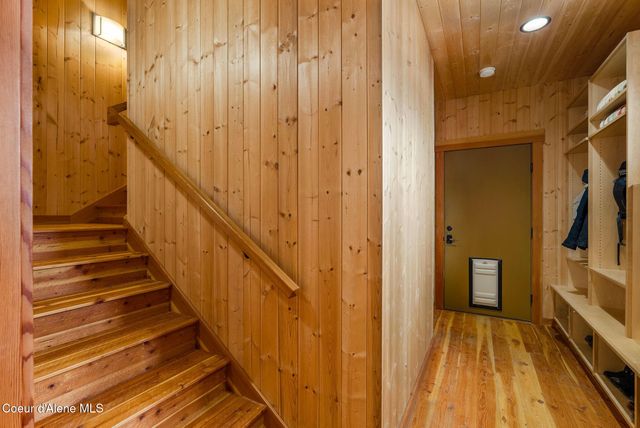 2222 Hidden Valley RD, Sandpoint, ID 83864