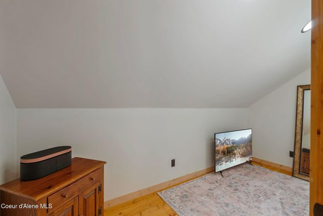 2222 Hidden Valley RD, Sandpoint, ID 83864