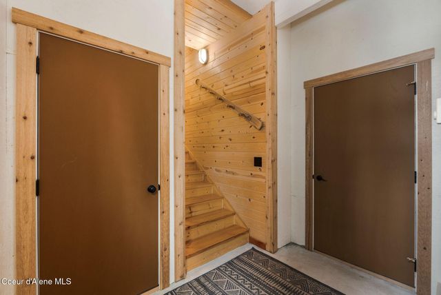 2222 Hidden Valley RD, Sandpoint, ID 83864