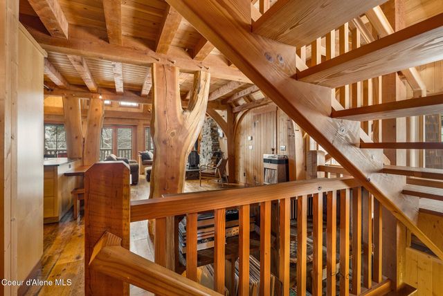 2222 Hidden Valley RD, Sandpoint, ID 83864