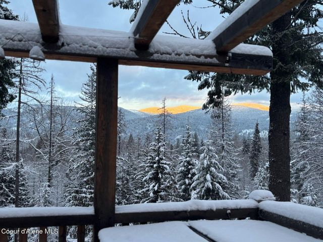 2222 Hidden Valley RD, Sandpoint, ID 83864