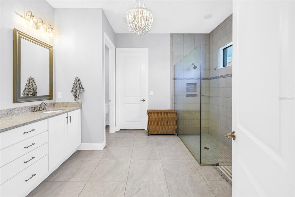 Image 25 of property listing at 4541 BALTRY COURT, Bradenton, FL 34211