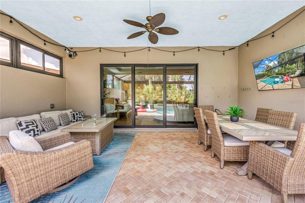 Image 43 of property listing at 4541 BALTRY COURT, Bradenton, FL 34211