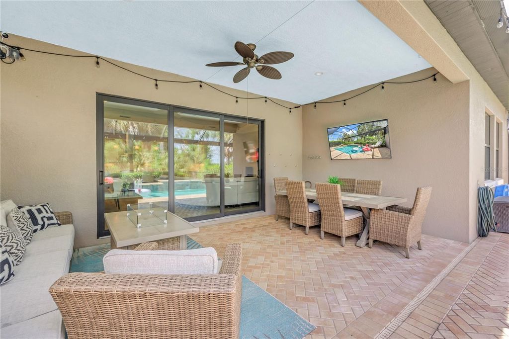 Image 44 of property listing at 4541 BALTRY COURT, Bradenton, FL 34211