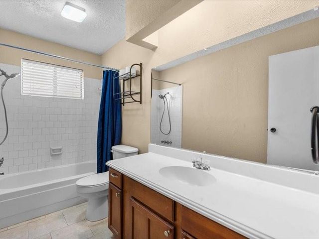 9739 Rustic Rock Road, La Porte, TX 77571