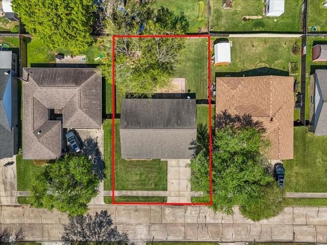 9739 Rustic Rock Road, La Porte, TX 77571