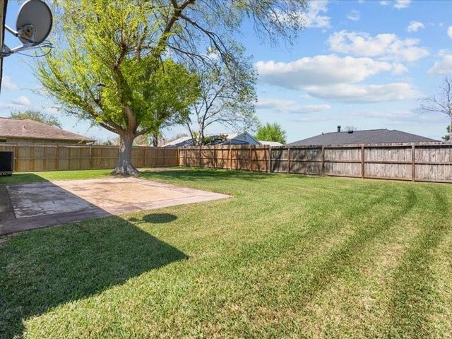 9739 Rustic Rock Road, La Porte, TX 77571