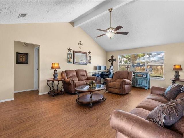 9739 Rustic Rock Road, La Porte, TX 77571