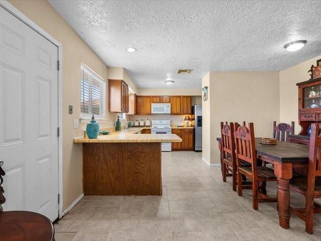 9739 Rustic Rock Road, La Porte, TX 77571