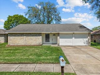 9739 Rustic Rock Road, La Porte, TX 77571