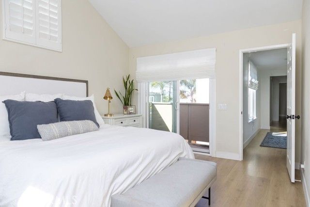 1631 Irvine F, Costa Mesa, CA 92627