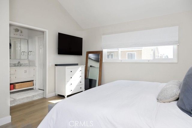 1631 Irvine F, Costa Mesa, CA 92627