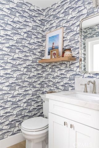 1631 Irvine F, Costa Mesa, CA 92627