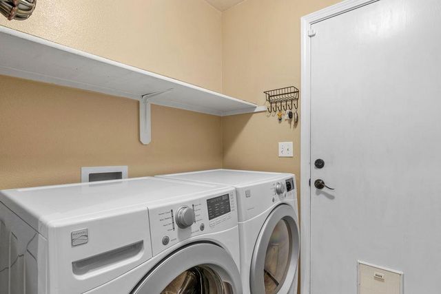 3220 Caraway Ct, Modesto, CA 95355