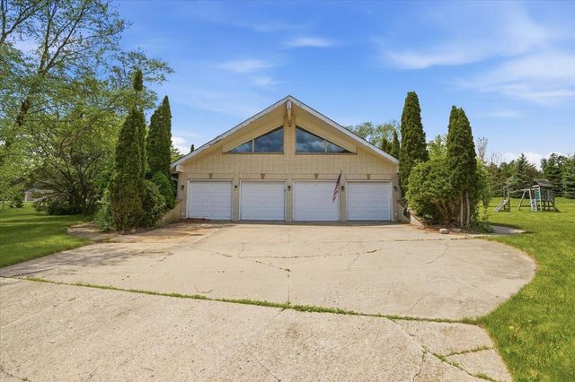 1440 45th AVENUE, Kenosha, WI 53144