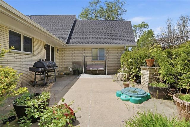1440 45th AVENUE, Kenosha, WI 53144
