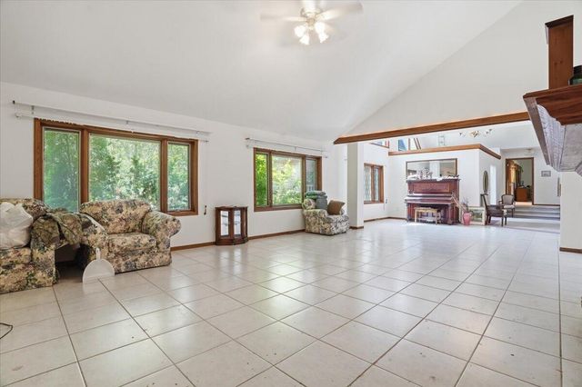 1440 45th AVENUE, Kenosha, WI 53144
