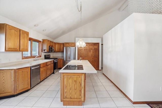 1440 45th AVENUE, Kenosha, WI 53144