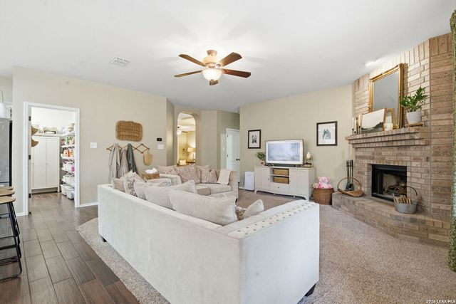 140 Pilot Point, Cibolo, TX 78108