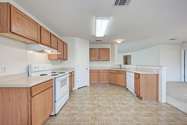 216 Wegstrom ST, Hutto, TX 78634