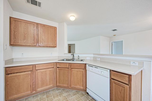 216 Wegstrom ST, Hutto, TX 78634