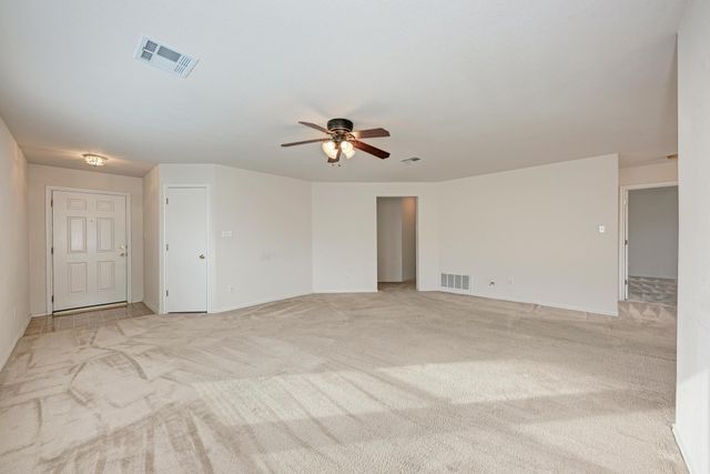 216 Wegstrom ST, Hutto, TX 78634