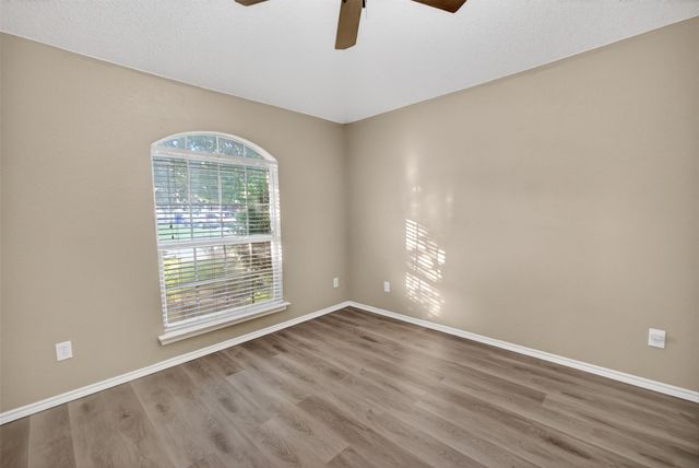 1105 Hidden Glade Drive, Mansfield, TX 76063